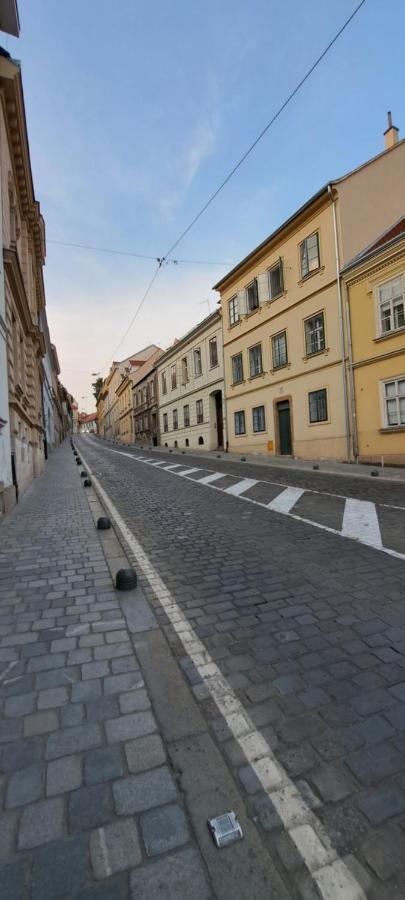 Endless Chanson Zagreb Eksteriør billede